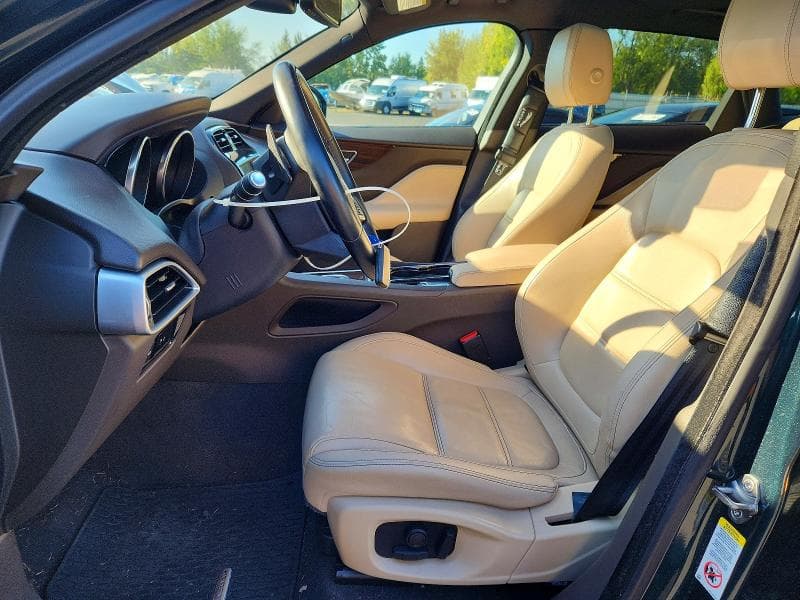 2017 JAGUAR F-PACE PRESTIGE 7