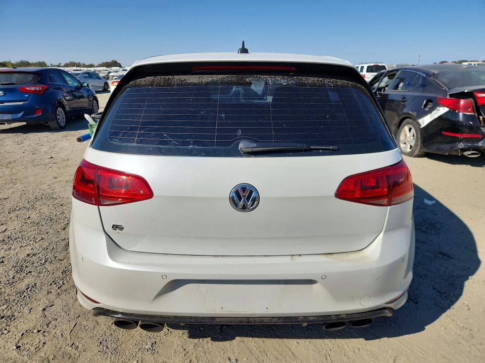 2017 VOLKSWAGEN GOLF R 6