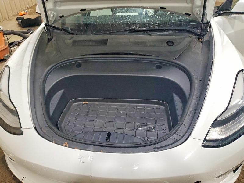 2021 TESLA MODEL 3 11