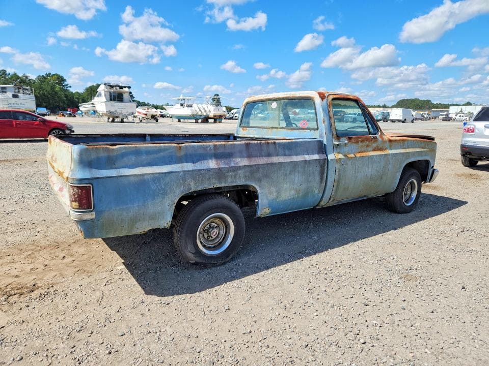 1983 CHEVROLET C10 3