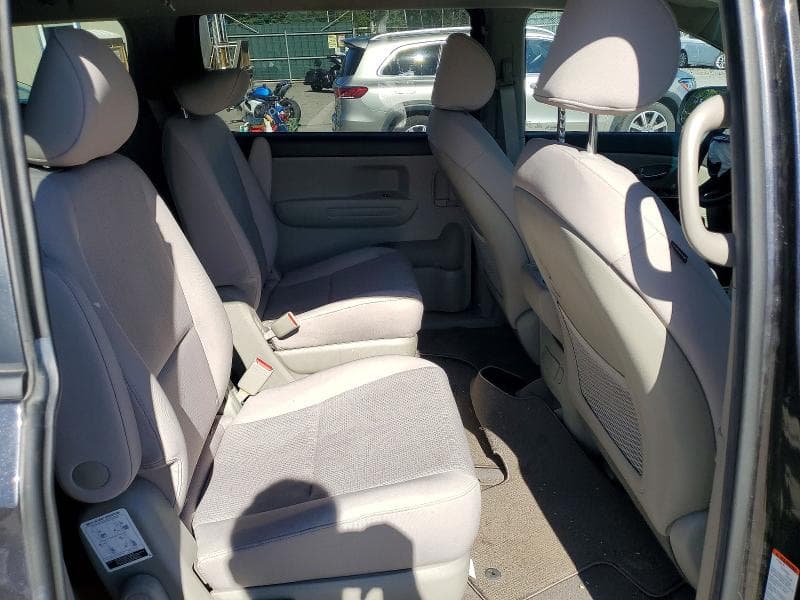 2021 KIA SEDONA LX 11