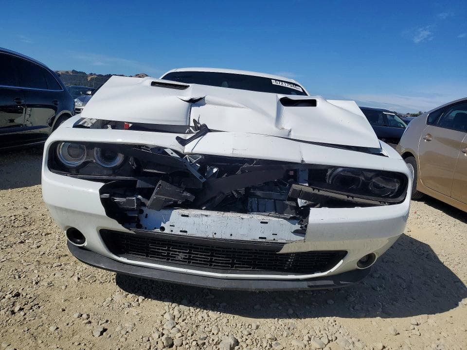 2020 DODGE CHALLENGER SXT 5