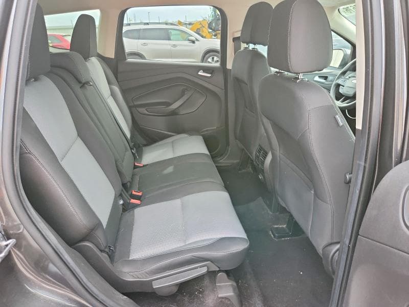 2017 FORD ESCAPE SE 10