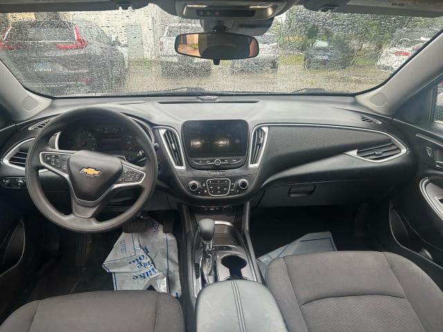 2023 CHEVROLET MALIBU LT 9