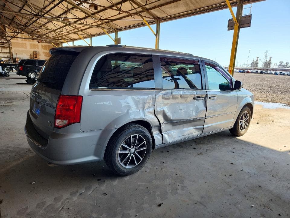 2017 DODGE GRAND CARAVAN SXT 3