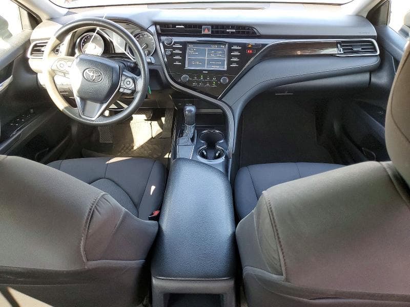 2020 TOYOTA CAMRY LE 8