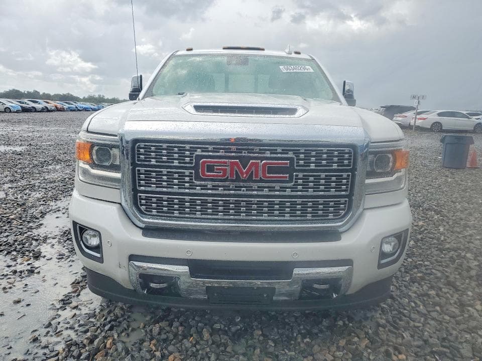 2019 GMC SIERRA K3500 DENALI 5