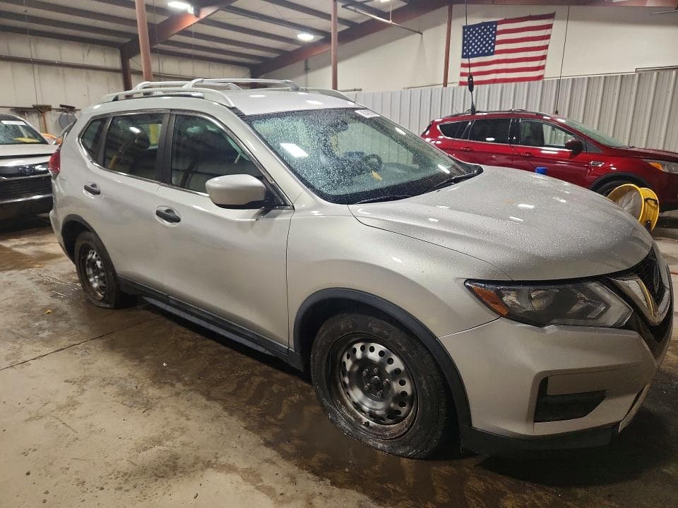 2018 NISSAN ROGUE S 4