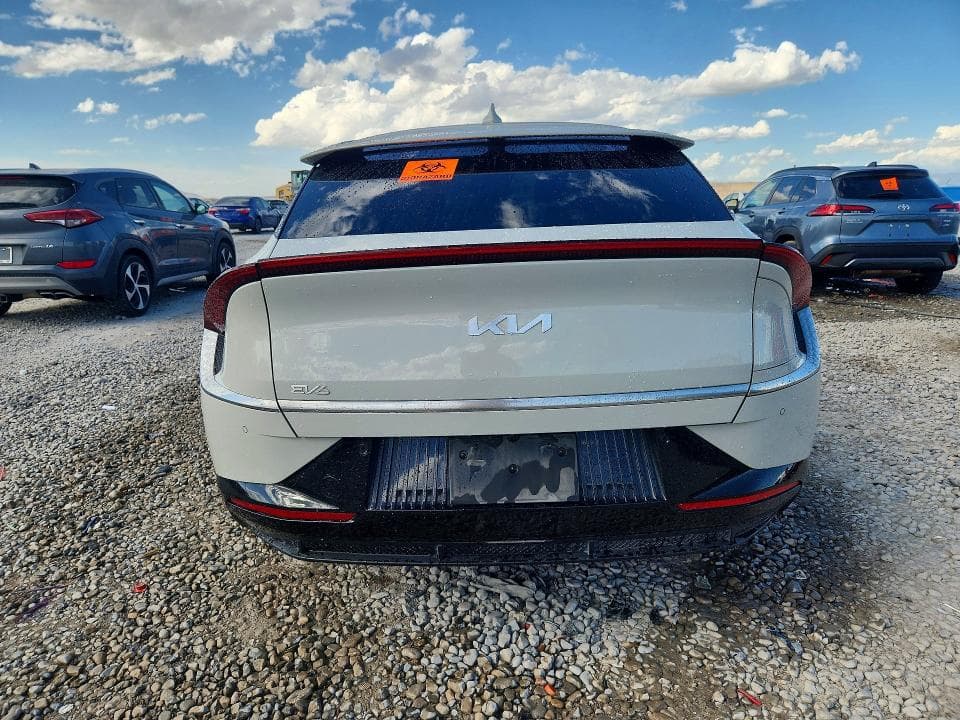 2022 KIA EV6 WIND 6
