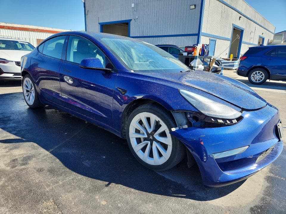 2022 TESLA MODEL 3 4