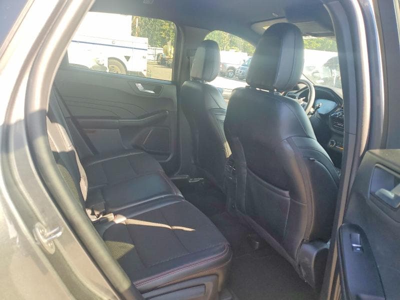 2025 FORD ESCAPE ST LINE 11