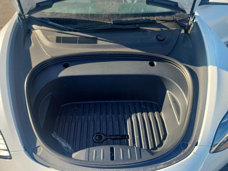 2023 TESLA MODEL 3 11