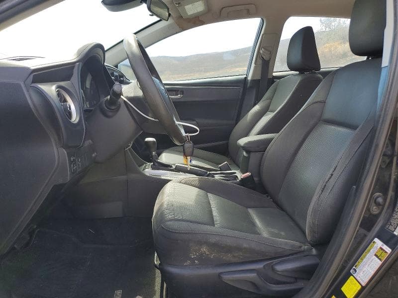 2017 TOYOTA COROLLA LE 7
