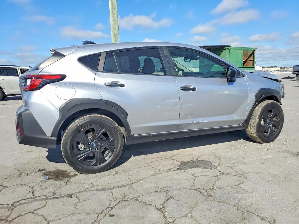 2024 SUBARU CROSSTREK 3