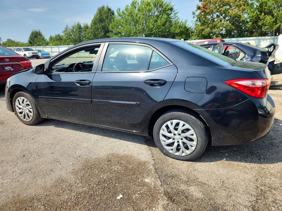 2017 TOYOTA COROLLA LE 2