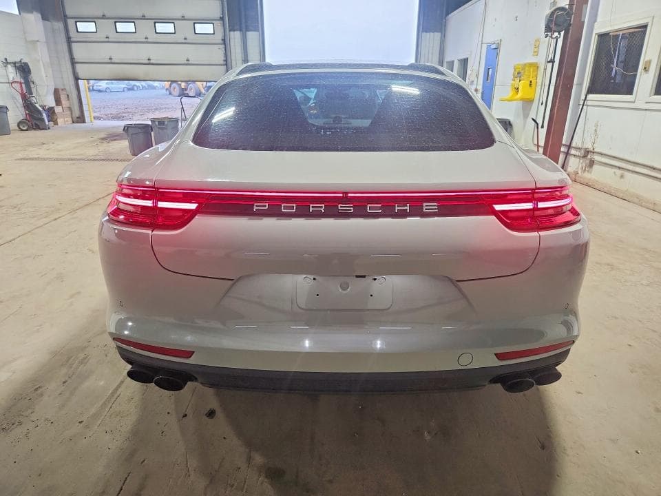 2020 PORSCHE PANAMERA BASE 6