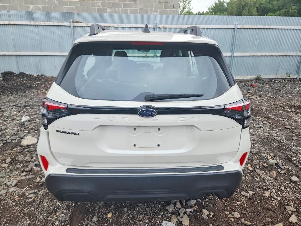 2025 SUBARU FORESTER 6