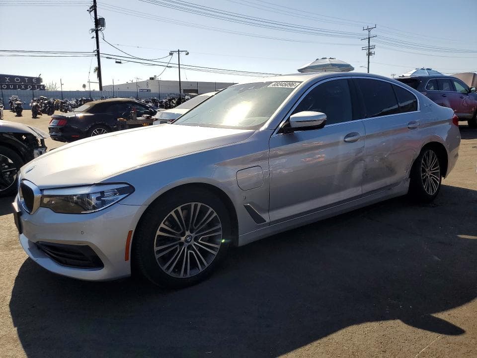 2019 BMW 530E - 1