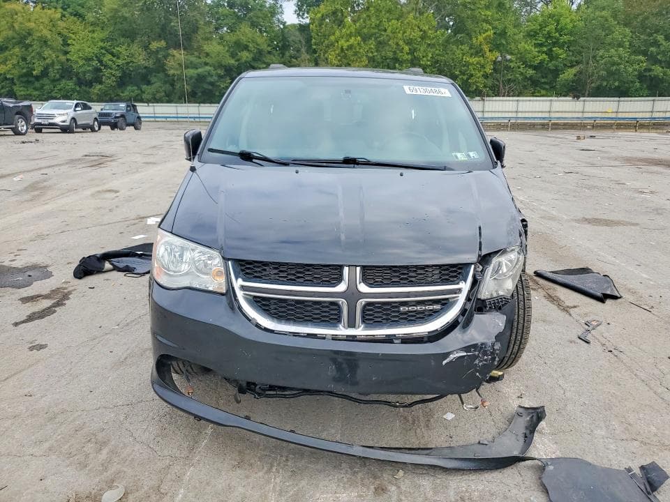 2017 DODGE GRAND CARAVAN SXT 5