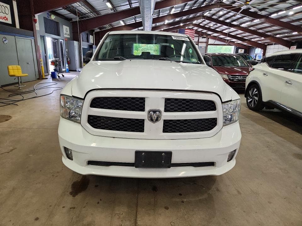 2019 RAM 1500 CLASSIC TRADESMAN 5