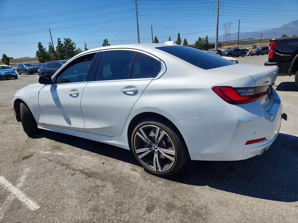 2024 BMW 330XE 2