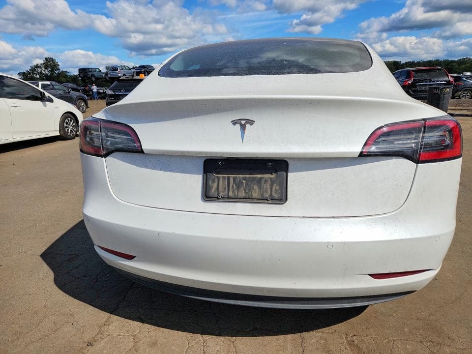 2021 TESLA MODEL 3 6