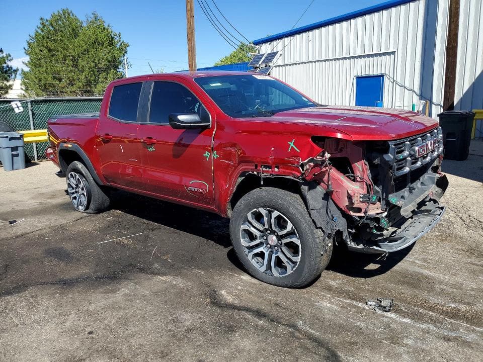 2023 GMC CANYON AT4 4