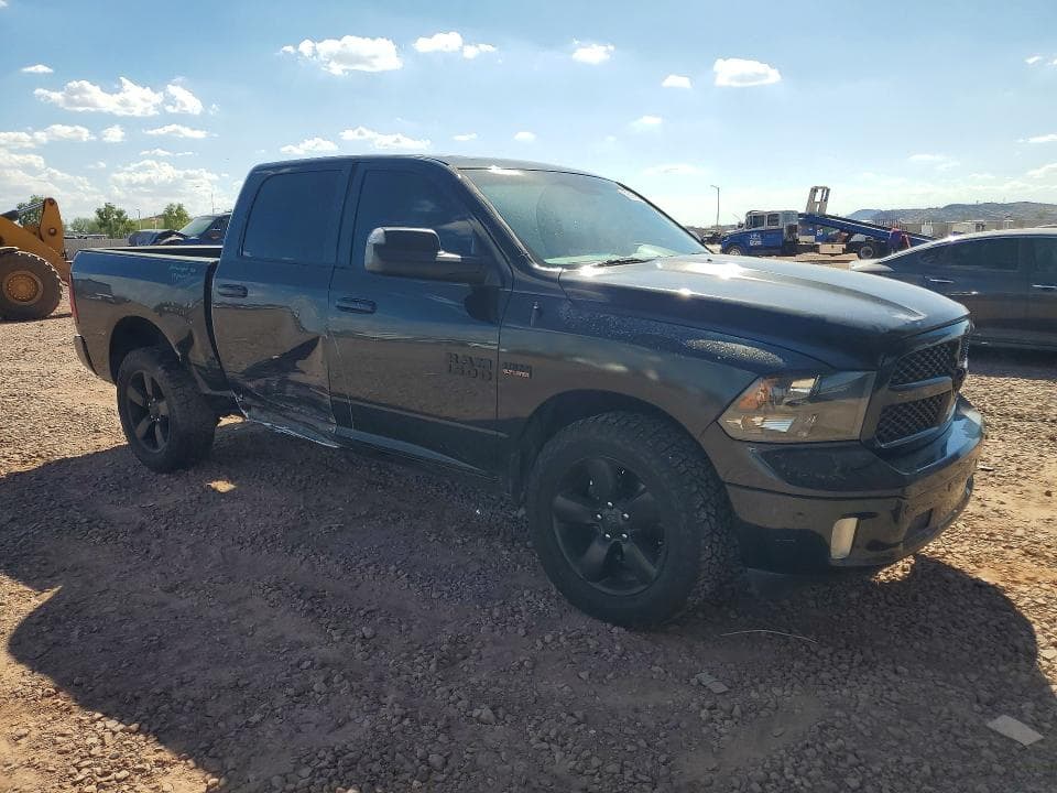 2018 RAM 1500 SLT 4
