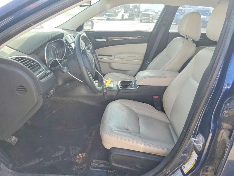2017 CHRYSLER 300 LIMITED 7
