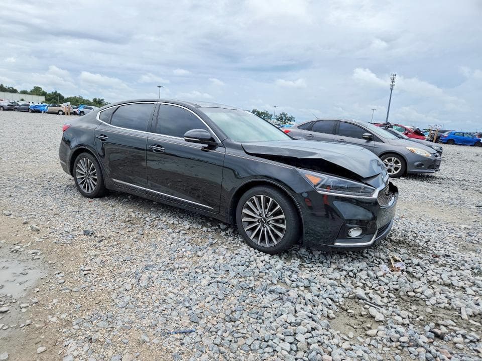 2017 KIA CADENZA PREMIUM 4