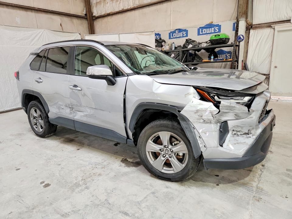 2025 TOYOTA RAV4 XLE 4