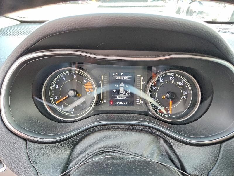 2019 JEEP CHEROKEE LATITUDE PLUS 9