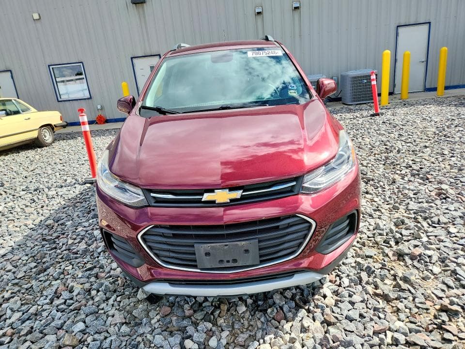 2017 CHEVROLET TRAX 1LT 5