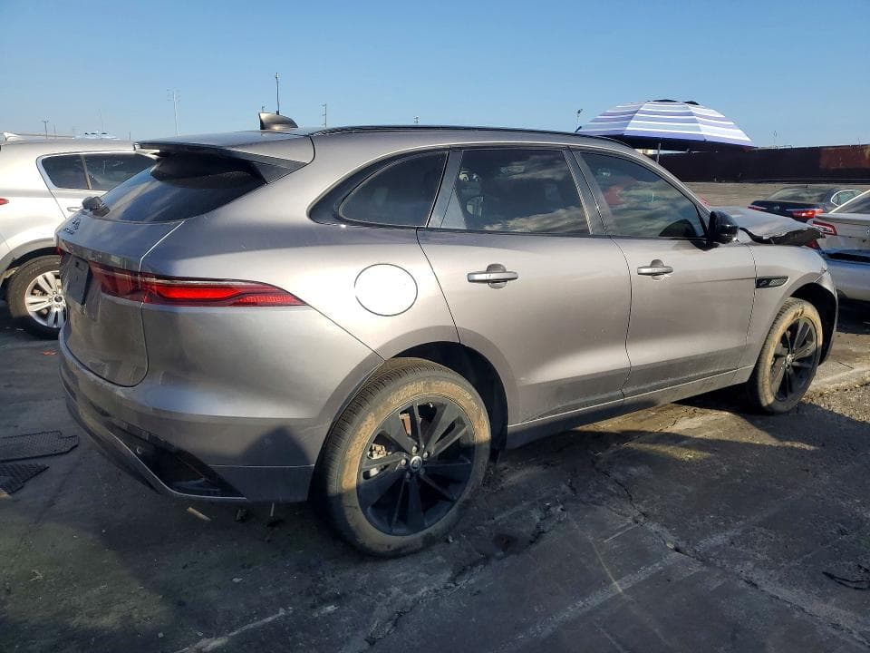 2024 JAGUAR F-PACE R-DYNAMIC S 3
