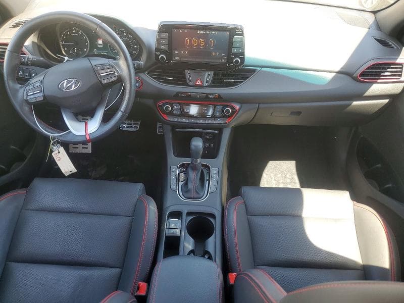 2018 HYUNDAI ELANTRA GT SPORT 8