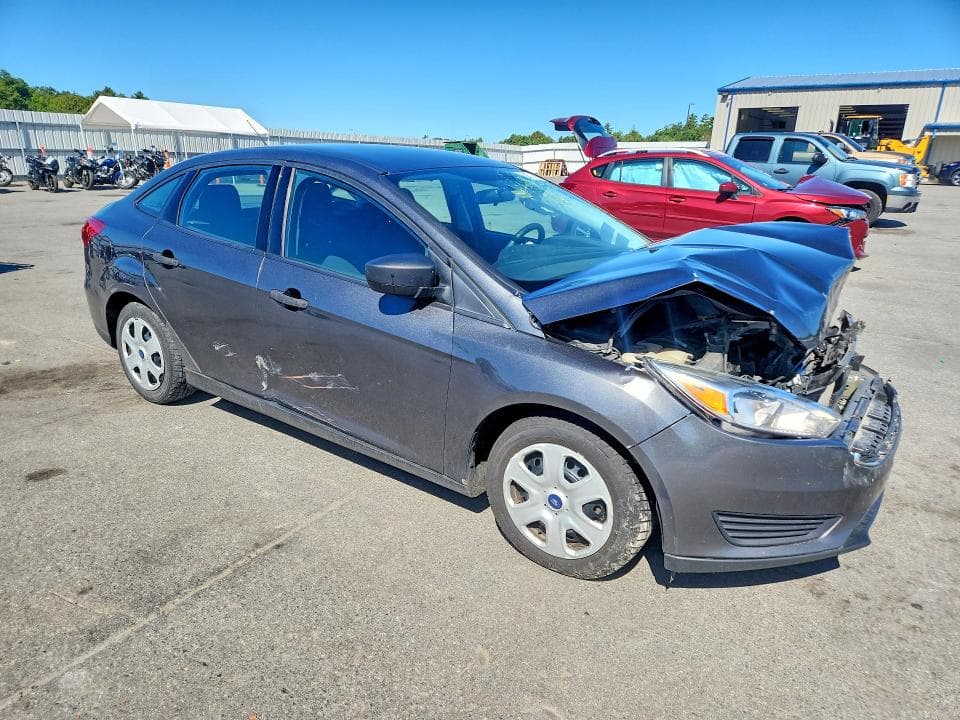 2017 FORD FOCUS S 4