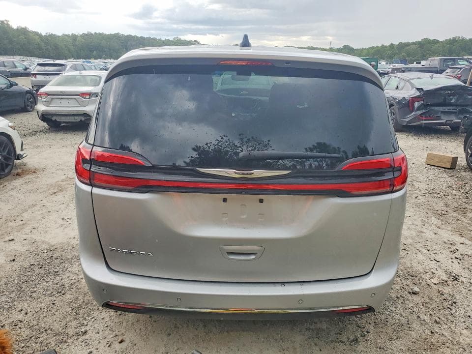 2024 CHRYSLER PACIFICA TOURING L 6