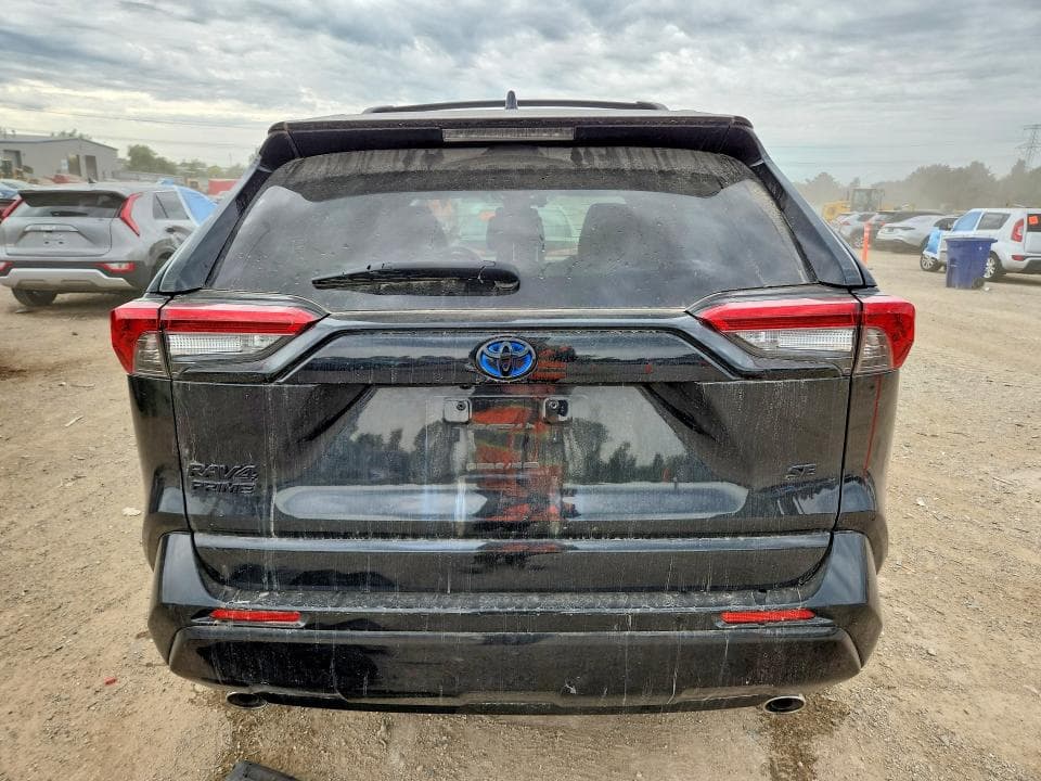 2021 TOYOTA RAV4 PRIME SE 6
