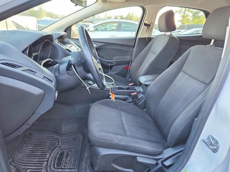 2017 FORD FOCUS SE 7