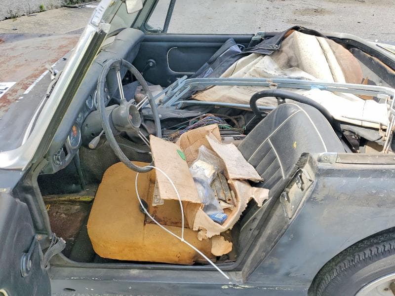 1964 AUSTIN FX4D 7