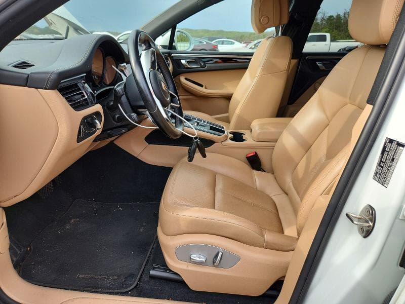 2021 PORSCHE MACAN 7