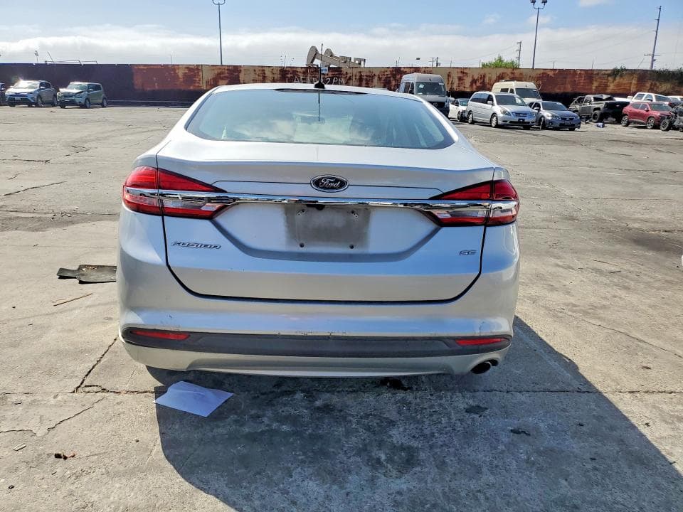 2017 FORD FUSION SE 6