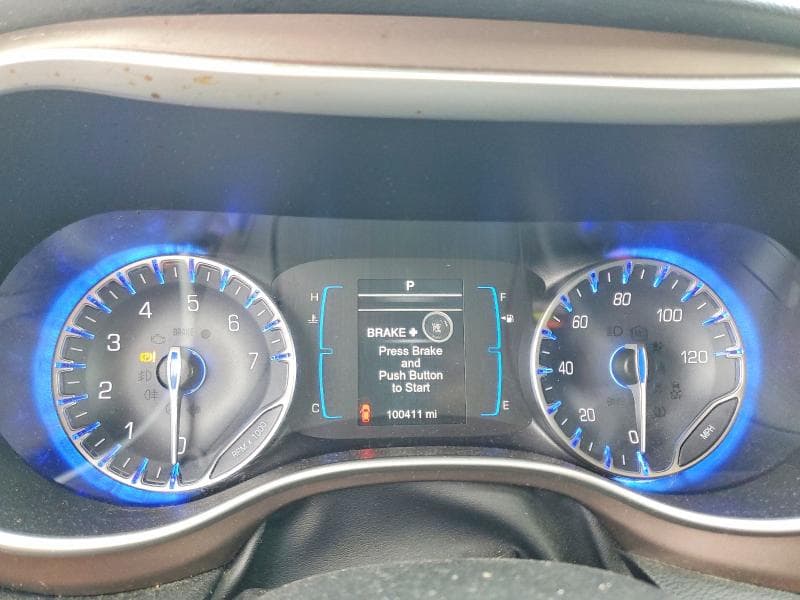 2017 CHRYSLER PACIFICA TOURING 9