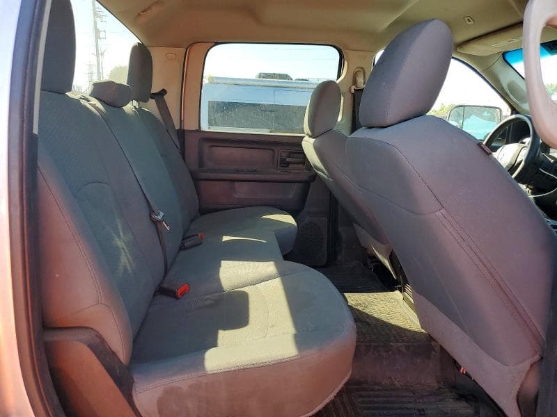2018 RAM 2500 ST 10