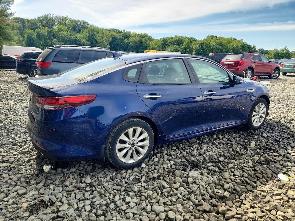 2018 KIA OPTIMA S 3