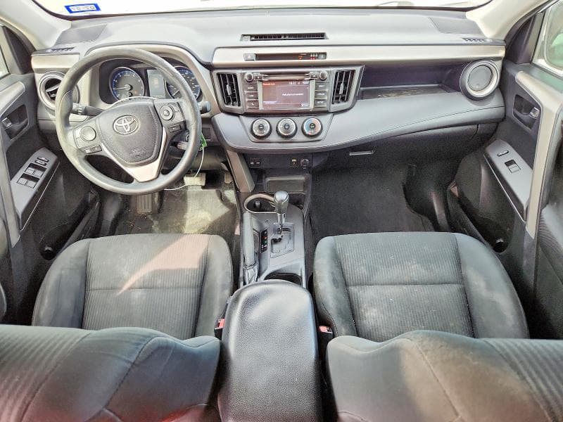 2017 TOYOTA RAV4 LE 8