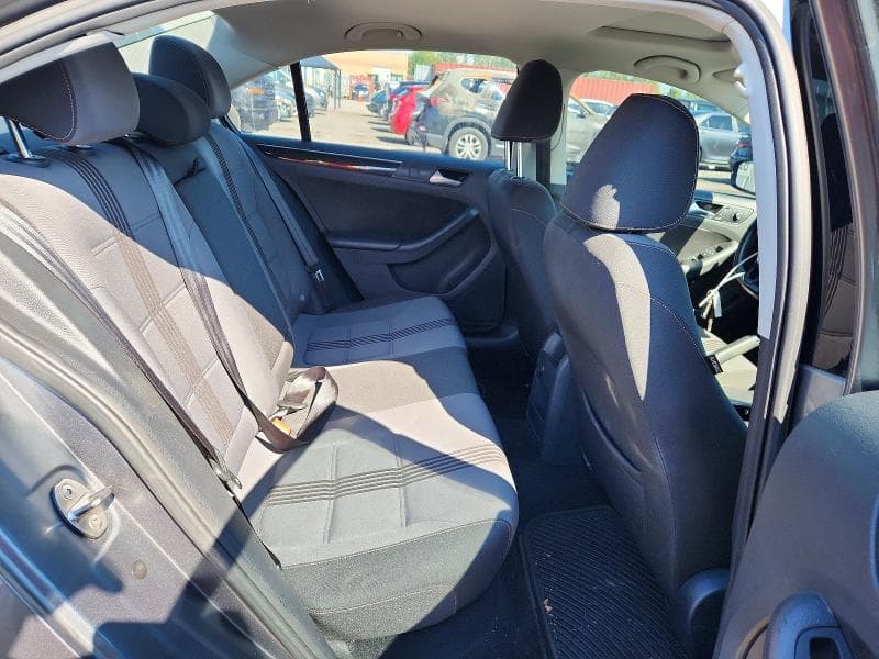 2017 VOLKSWAGEN JETTA SE 10