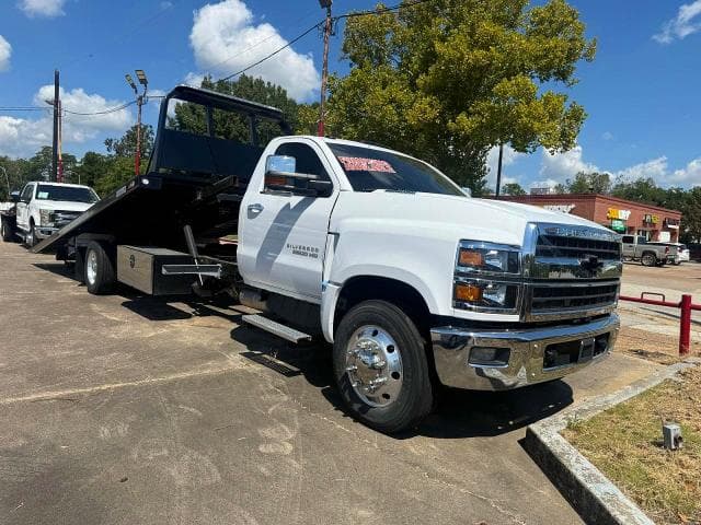 2023 CHEVROLET SILVERADO MEDIUM DUTY 14