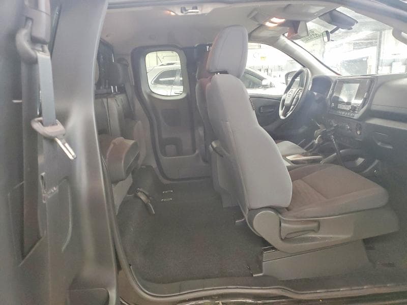 2025 NISSAN FRONTIER S 10