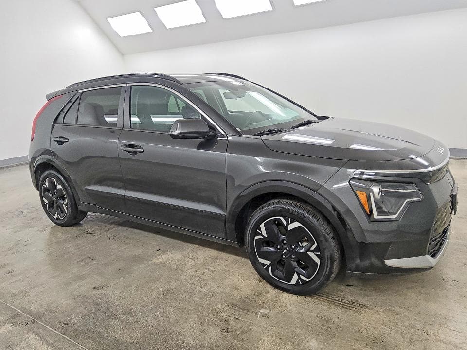 2023 KIA NIRO WIND 4